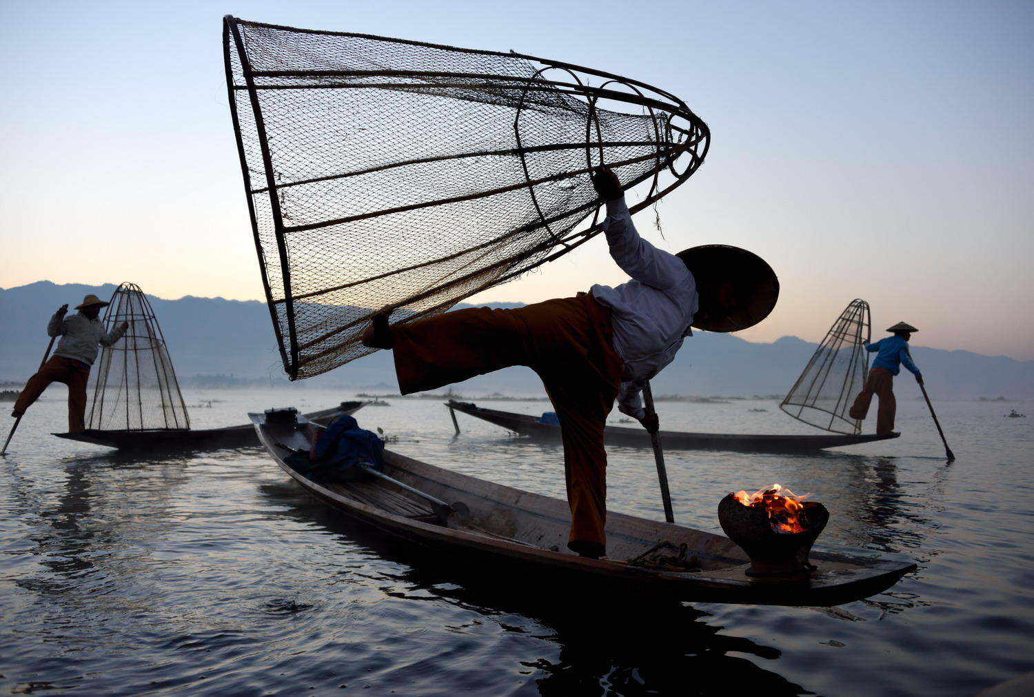 DSC_10992_1A1 - Inle Lake Fishermen