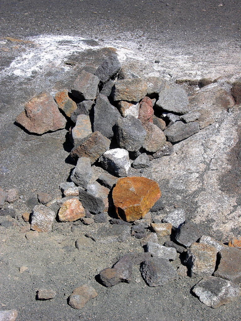 DSCN_3825_1A - Lava Rocks
