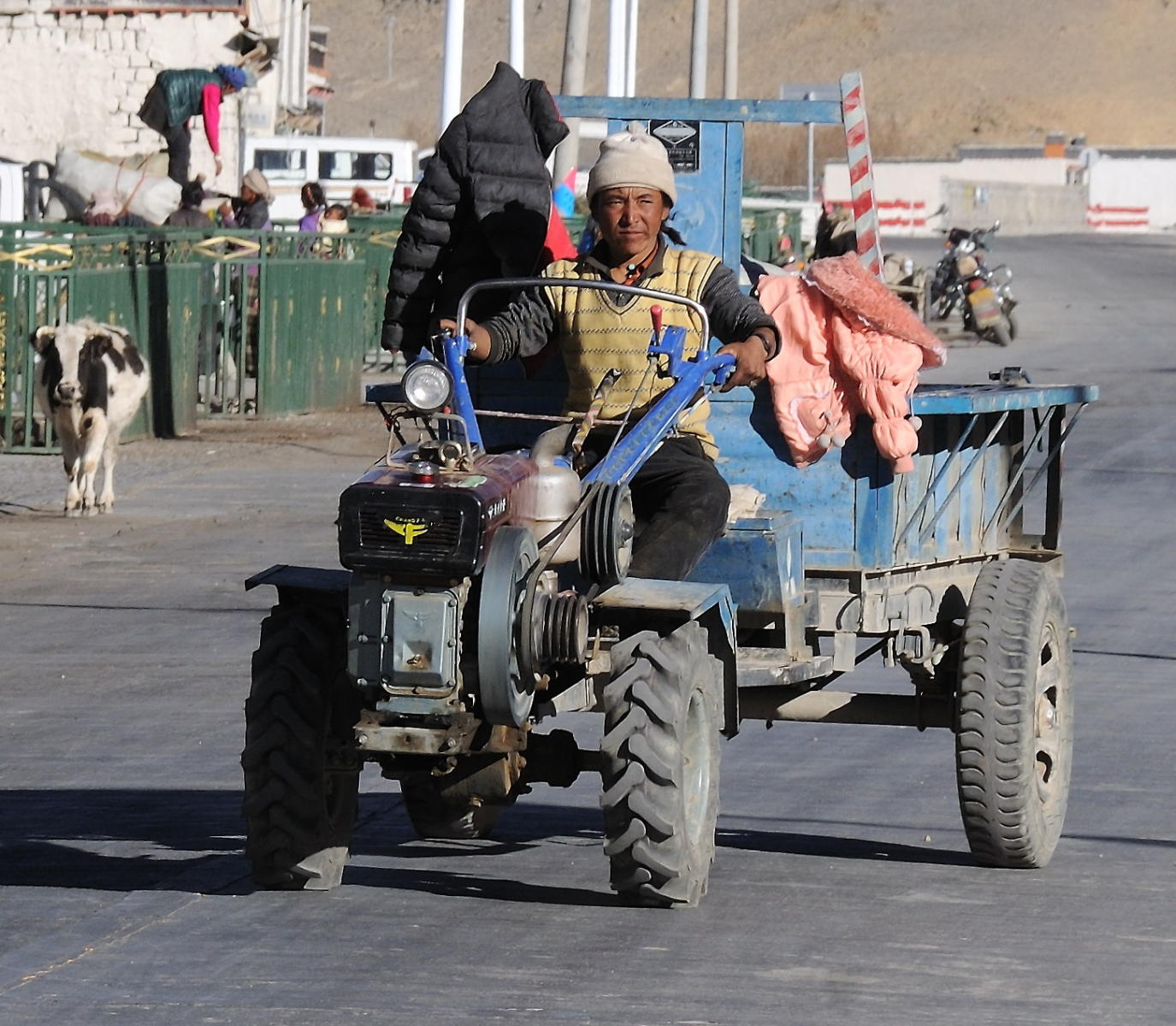 DSC_1536A - Tingri Tractor Driver