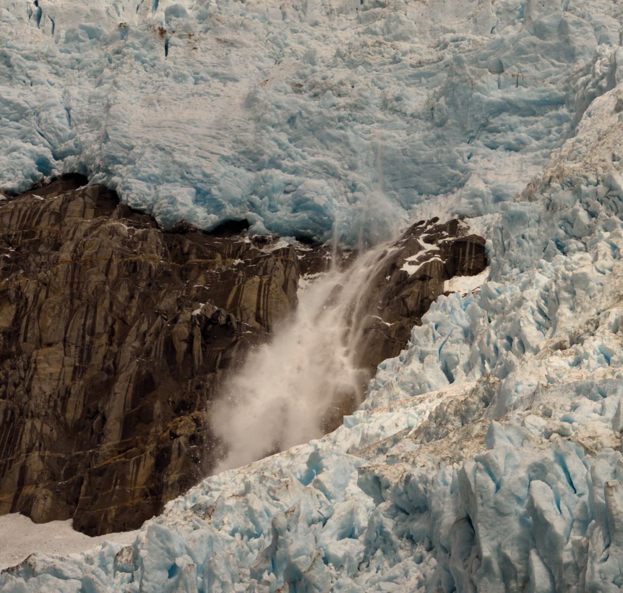 DSC_7389_1A1 - Calving Glacier