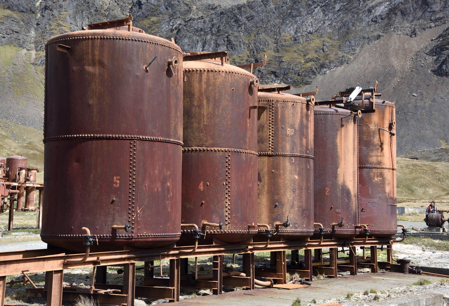 DSC_2721_1A1 - Storage Tanks (Grytviken)