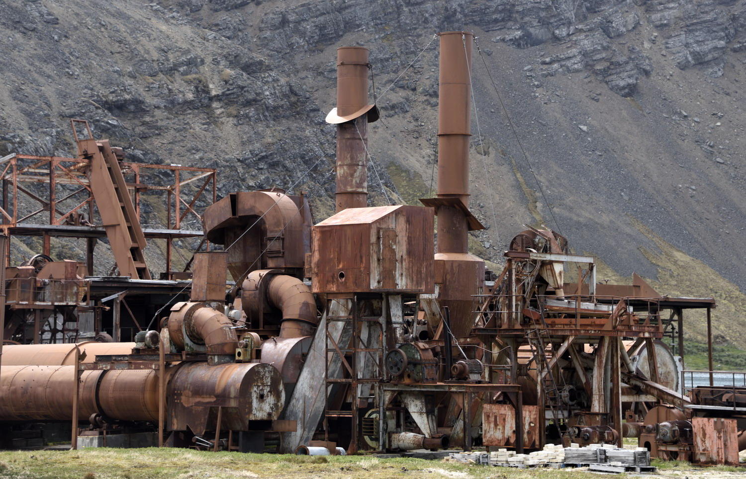 DSC_2742_1A1 - Grytviken Whaling Station Machinery