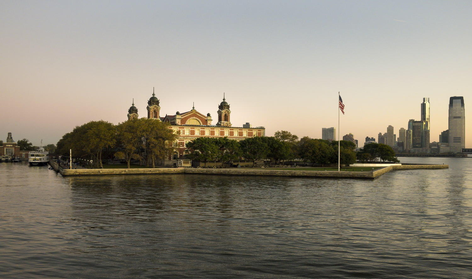 DSC_6434_1A2 - Ellis Island Main Building