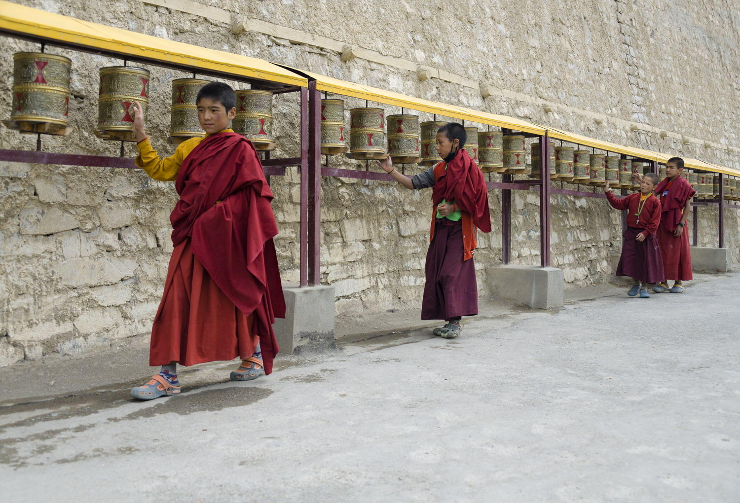 DSC_1307_1A2 - Spinning Prayer Wheels (Lamayuru Monastery)