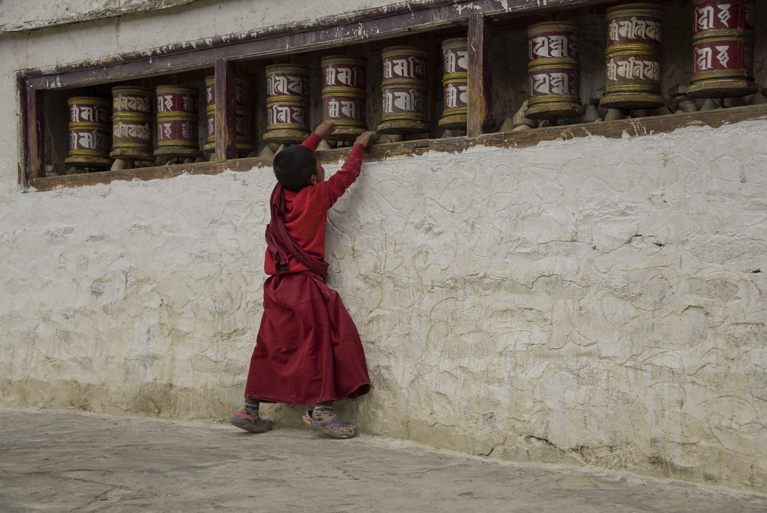 DSC_1778_1A1 - Reaching for the Prayer Wheels (Lamayuru Monastery)