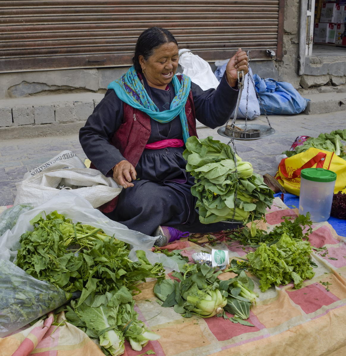 DSC_5281_1A2 - Produce Vendor (Leh)