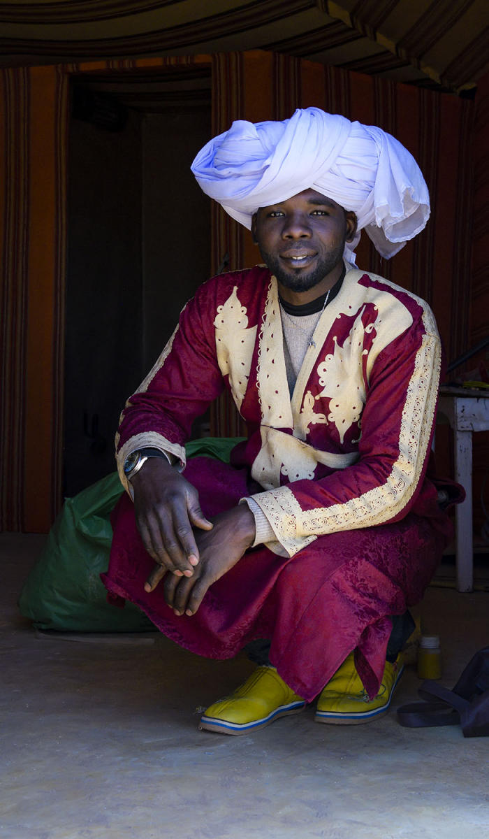 DSC_11597_1A2 - Senagalese Man (Erg Chebbi)